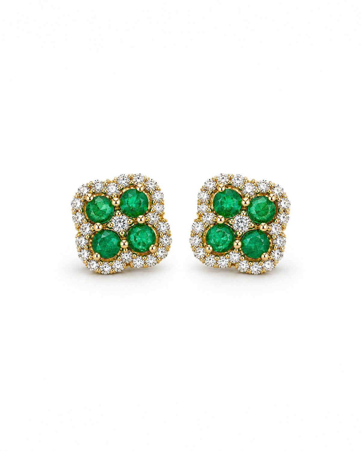 Aretes Trébol de Cuatro Esmeraldas con Halo de Diamantes