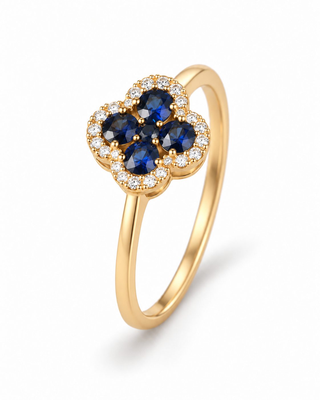 Sortija Trébol con Zafiros Azules y Diamantes