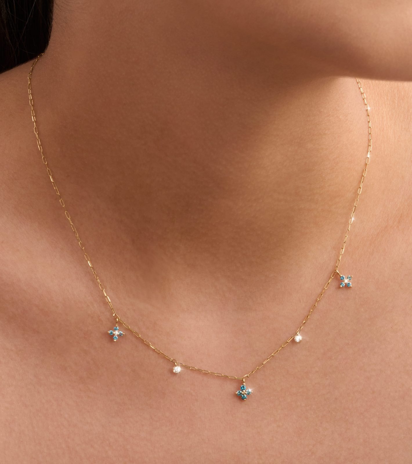 Choker con Flores LV Diamante Azul