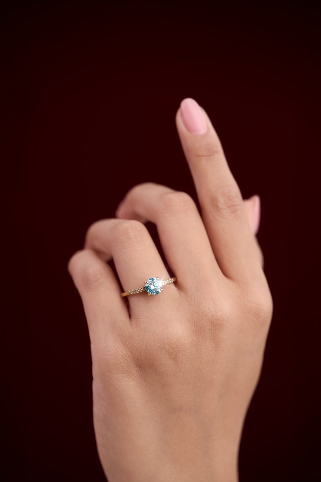 Sortija de Compromiso Diamante Azul