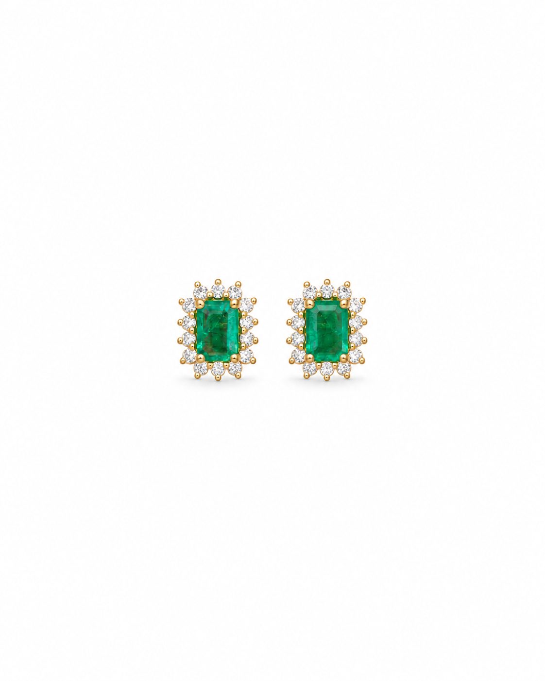 Aretes con Esmeralda en Corte Esmeralda y Diamantes